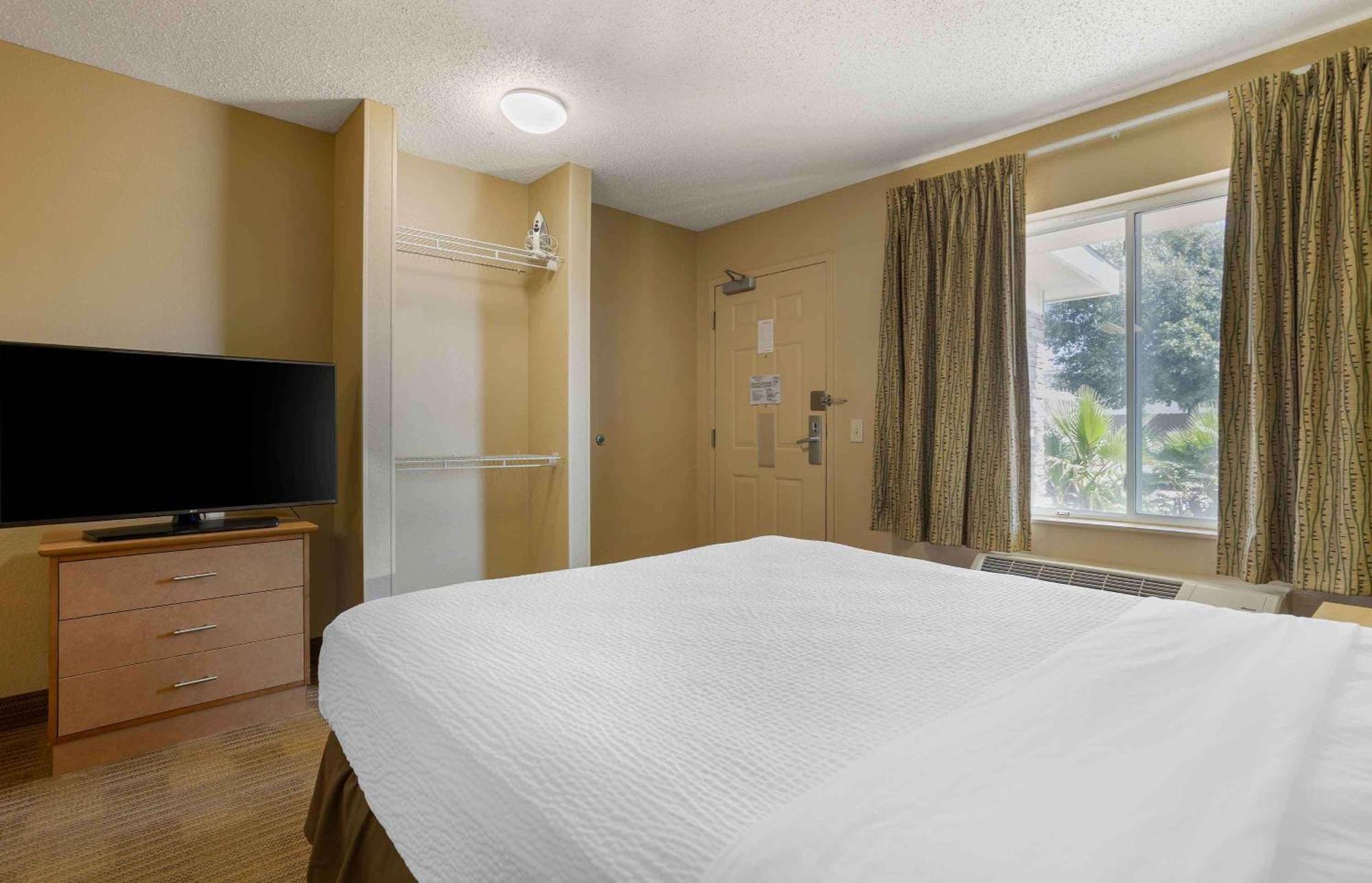 Extended Stay America Suites - Houston - The Woodlands Bagian luar foto